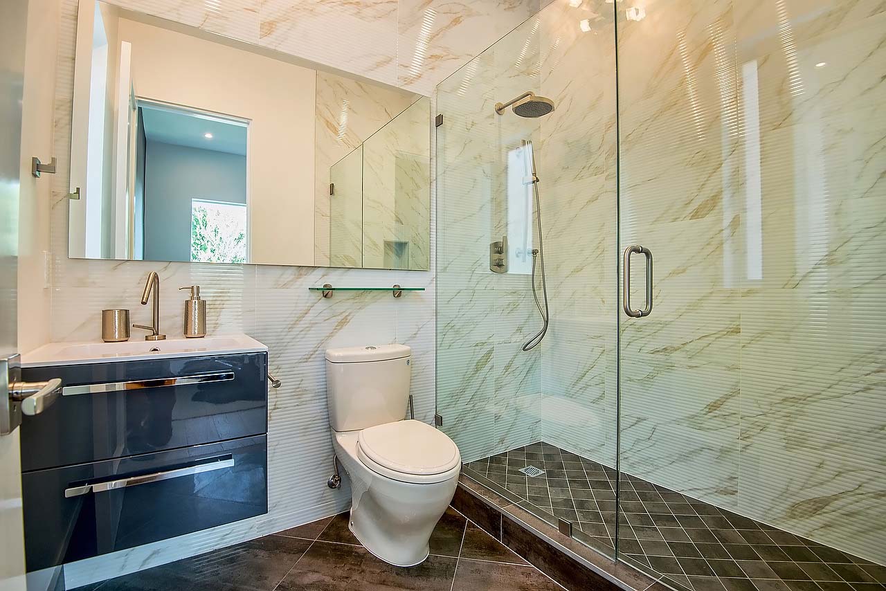 marbled wall tile in modern style California bathroom